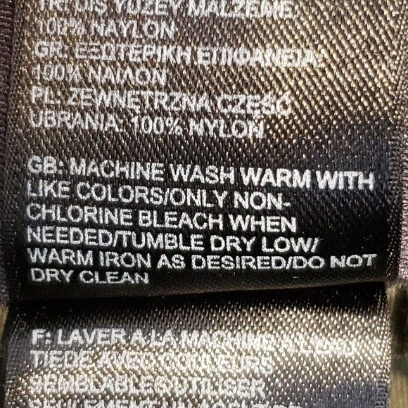 The North Face Mens Size 40 Cargo Shorts Solid Green Pockets Zip Fly Belt Loop - Picture 7 of 13